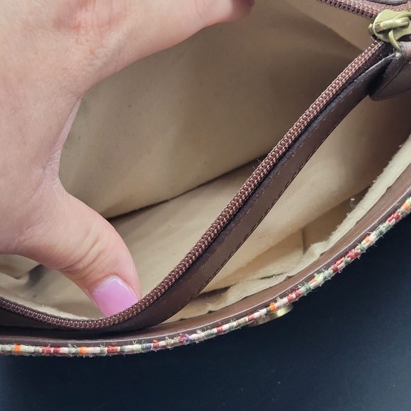 Relic Brand Boho Style Striped Shoulder Bag Purse 3 Compartment - Picture 7 of 11